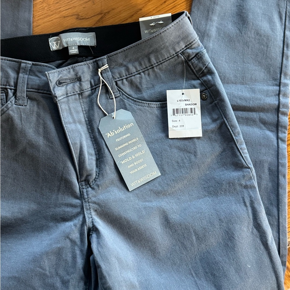 Wit & Wisdom High Rise Pant - Picture 4 of 5